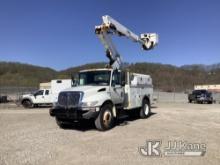Altec TA40, Articulating & Telescopic Bucket mounted behind cab on 2009 International 4300 Service T