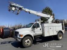 Altec AP45, Articulating & Telescopic Non-Insulated Cable Placing Bucket Truck center mounted on 200