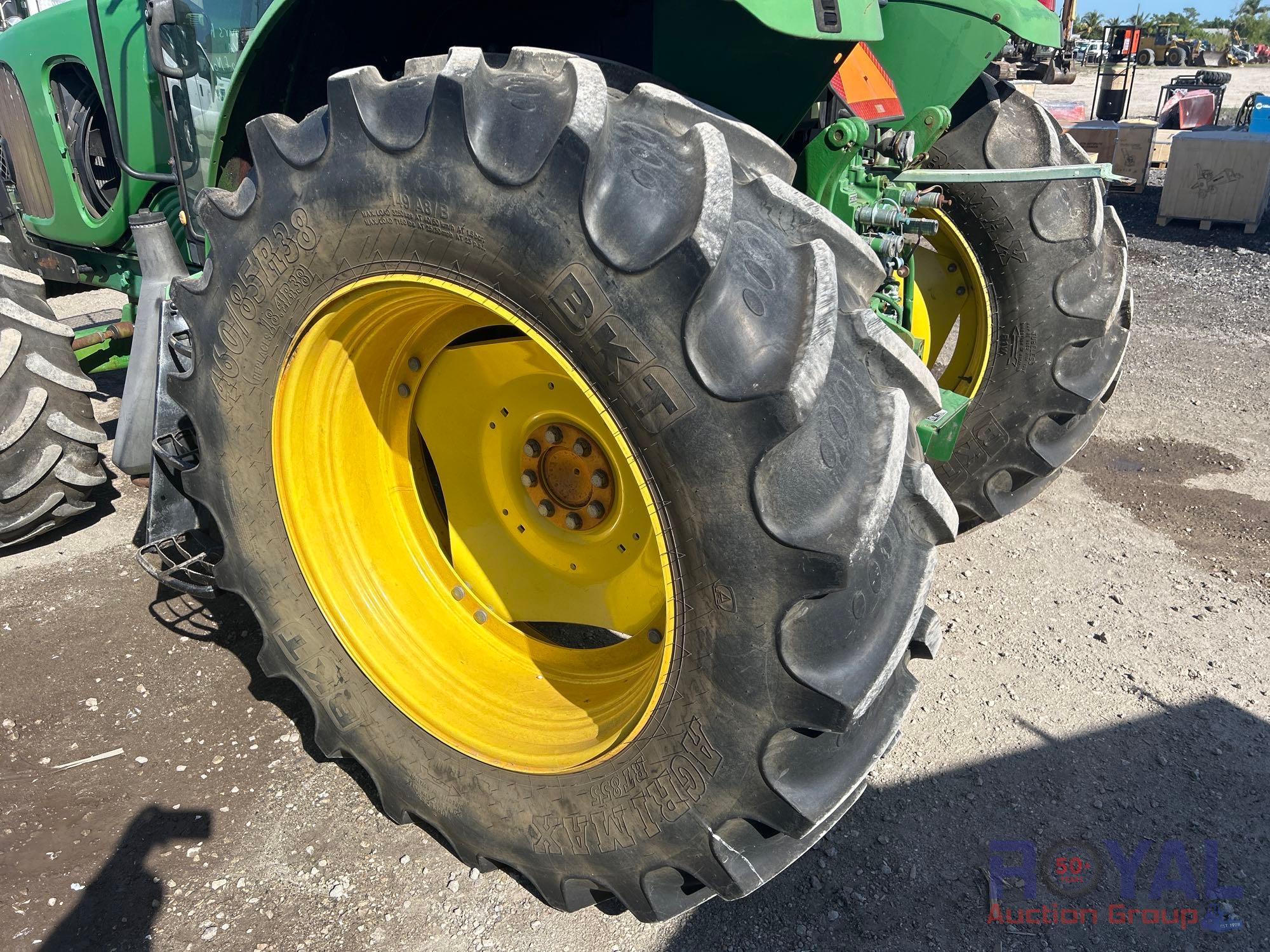 2012 John Deere 7230 4WD Agricultural Tractor
