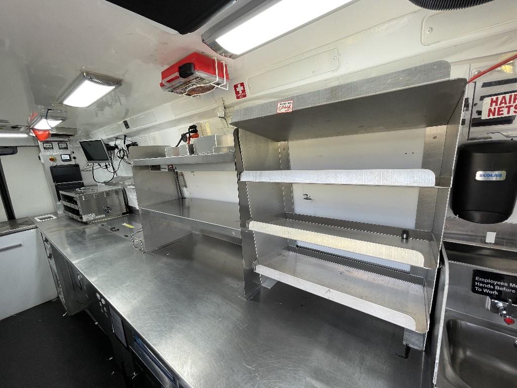 2021 Mercedes-Benz Sprinter 4500 Catering Food Prep Van