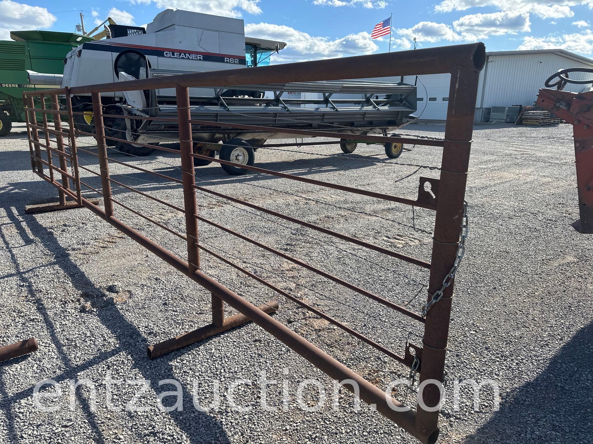 FREESTANDING CATTLE PANEL, 24' X 52", 2 7/8" PIPE,