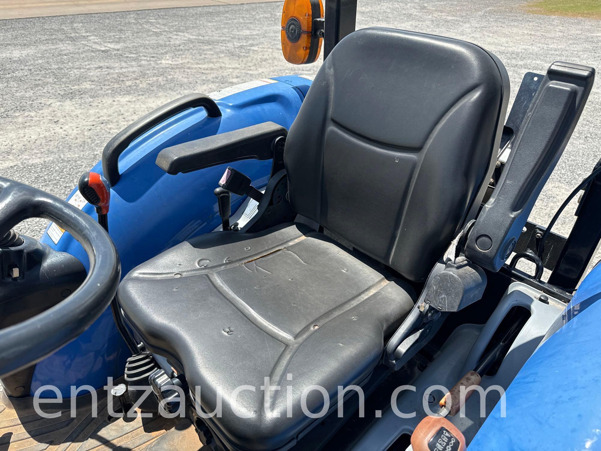 2014 NEW HOLLAND BOOMER 41 TRACTOR, FWA, 3PT,
