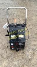 SOLAR SHOP BATTERY CHARGER
