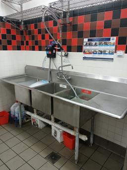 60" 3 Compartment Sink W/ Goose Neck Faucet & Spritzer / Restaurant Style 3 Comp Sink. This unit is