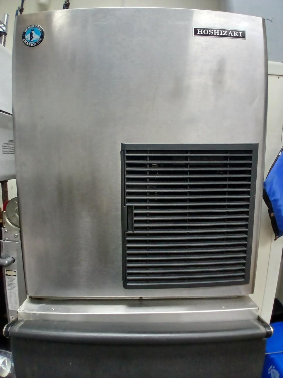 HOSHIZAKI 400 LB Ice Machine W/ 600 LB Bin / Air Cooled Ice Machine