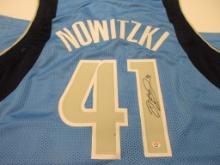 Dirk Nowitzki of the Dallas Mavericks signed autographed basketball jersey PAAS COA 678
