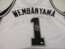 Victor Wembanyama of the San Antonio Spurs signed autographed basketball jersey PAAS COA 221