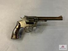 [126] Smith & Wesson K-22 .22 LR, SN: 623