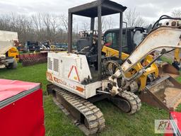 Bobcat X225 excavator, front blade, 24in bucket, diesel engine