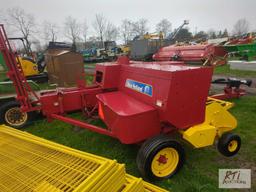2014 New Holland BC5070 small square baler, twine, quarter turn chute, excellent condition, only
