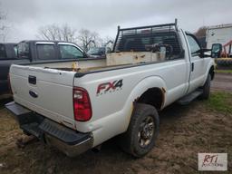 2013 Ford F-350 XLT Super Duty pickup, 8ft box, 4WD, auxiliary switches, PW, PL, A/C, 123K,