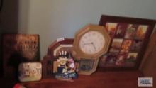 Regulator clock. Bear plaques. Fall scene print.