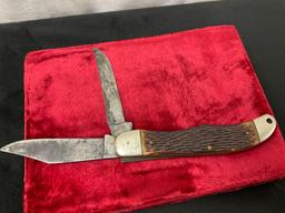 Vintage Schrade-Walden 225H Folding Hunter Pocket Knife Delrin Handle