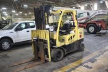 Hyster 120 Fortis, 12000lb Forklift Triple Stage Mast, Solid Tires, Propane
