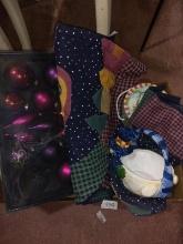 BL-Christmas Ornaments, Tree Skirt Stockings, Handle Snowman Dish