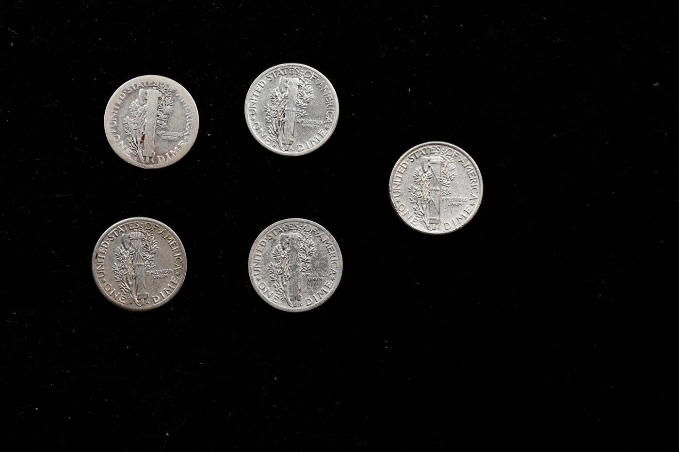 Lot of Five Coins - 1923-s, 1925-p, 1927-p, 1940-d, 1916-s Mercury Dime 10c Grades