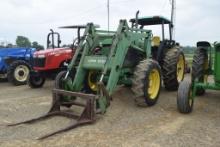 JD 2955 4 POST CANOPY 4WD W/ LDR HAY FORK AND BUCKET
