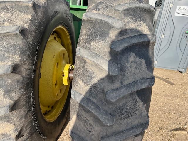 1610-A. 562-1499 John Deere 8440 4WD Tractor, Quad Range, 4 HYD, 3pt, PTO, 18.4-38 Hub Duals,