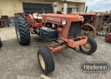 ALLIS CHALMERS D-17 WHEEL TRACTOR, 9000+hrs  WIDE FRONT, RUNS BUT NEEDS WOR