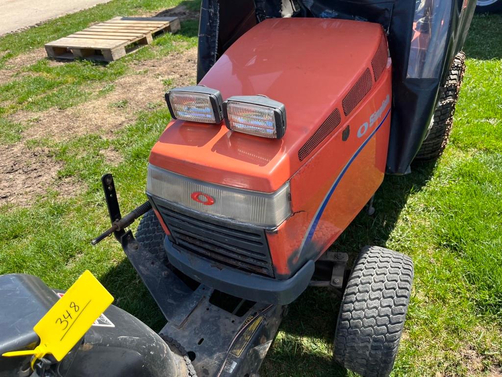 Simplicity Landlord Lawn Tractor
