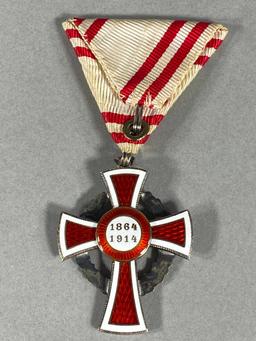 WWI AUSTRIA HUNGARY MEDAL SERVICES TO RED CROSS