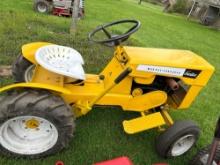 1966 Massey Ferguson executive lawn tractor (yellow)