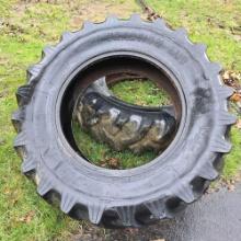 pair Titan 14.9 x 28 tractor tires