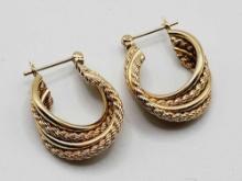 Lovely 14k yellow gold hoop earrings