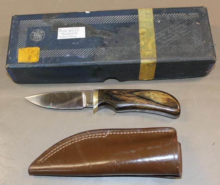 Smith and Wesson Skinner No. 6070 in Original Box