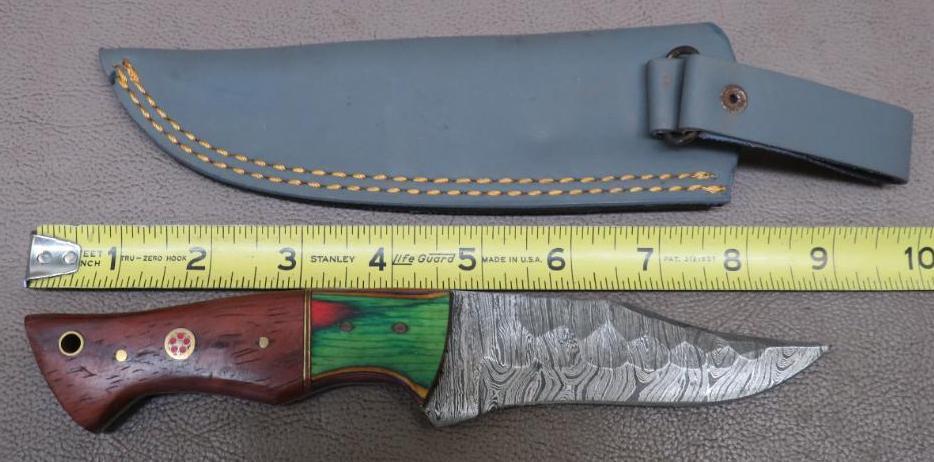 Damascus Pattern Clip Point Hunting knife