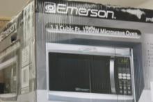 Emerson Professional 1.3 Cubic Ft. Microwave Oven